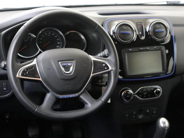 Dacia LOGAN MCV 1.0 TCe Stepway Serie Limitee 15th Anniv. | Navigatie | Achteruitrijcamera | Cruise & cCimate Control