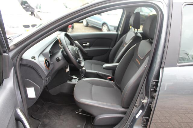 Dacia LOGAN MCV 0.9 TCe Stepway//Automaat//Navi//Camera!!