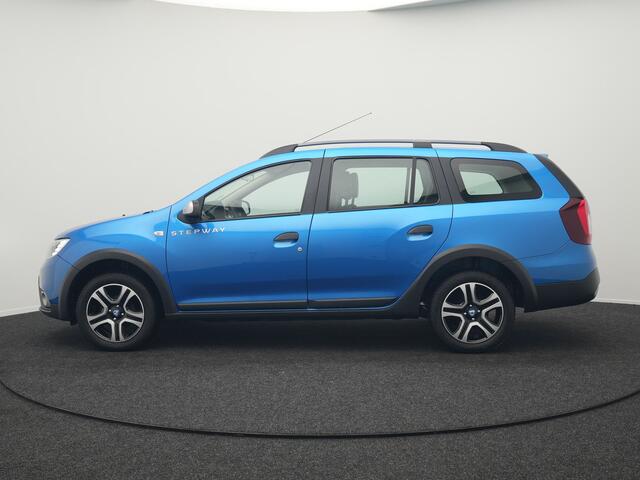 Dacia LOGAN MCV 0.9 TCe Stepway Automaat Dealer O.H | Trekhaak Afneembaar | Standkachel | Camera | Navi Full Map | Cruise Control |