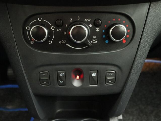 Dacia LOGAN MCV TCe 90 Stepway | airco | cruise control | navigatiesysteem full map | Parkeersensoren |