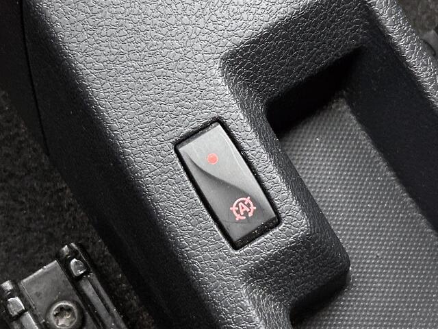 Dacia LOGAN MCV 0.9 TCe Laureate | Camera | Parkeersensoren | Cruise control