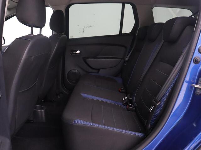 Dacia LOGAN MCV 1.0 TCe Bi-Fuel Stepway Serie Limitee 15th Anniv. | Cruise control | Camera | Bluetooth | DAB | Park assist | Climate control | Navigatie |