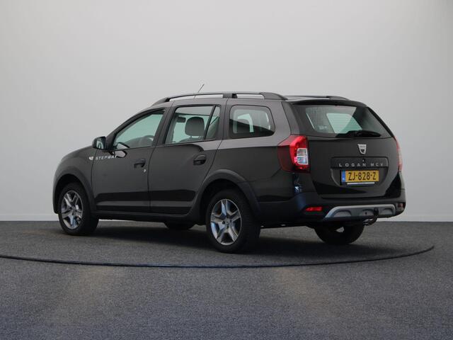 Dacia LOGAN MCV TCe 90pk Stepway | Trekhaak | Parkeersensoren Achter | Navigatie |