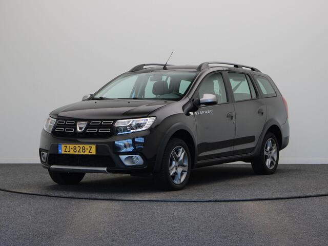 Dacia LOGAN MCV TCe 90pk Stepway | Trekhaak | Parkeersensoren Achter | Navigatie |