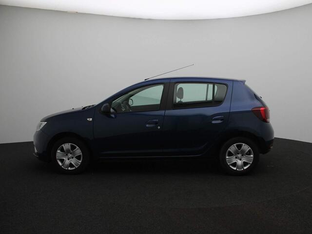 Dacia SANDERO SCe 70 Lauréate | Airco | Cruise Control met snelheidsbegrenzer | Middenarmsteun vóór | Met leder bekleed stuurwiel |