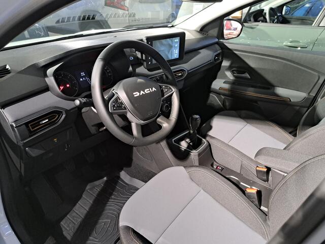 Dacia SANDERO Stepway 1.1 TCe 110 Extreme | Navigatie | Dode Hoek melding | Camera | Sensoren | Climat Control | UIT VOORRAAD LEVERBAAR ! |