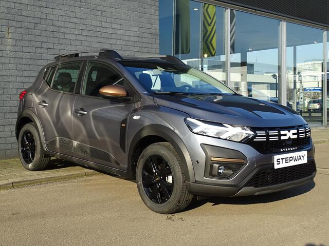 Dacia SANDERO Stepway 1.1 TCe 110 Extreme PACK EXTREME / PACK MEDIA NAV / METALLIC LAK