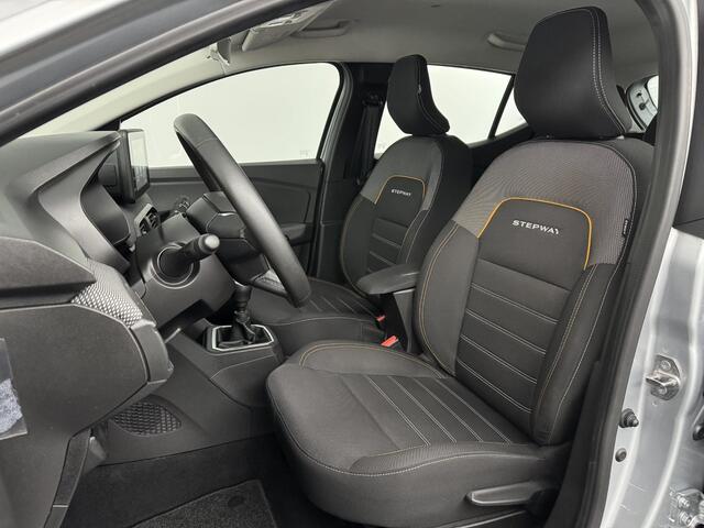 Dacia SANDERO Stepway 1.0 TCe 100 Bi-Fuel Comfort | Trekhaak | Achteruitrijcamera | Navigatie | Climate Control