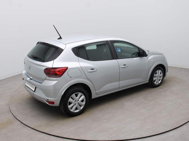 Dacia SANDERO TCe 100pk Bi-Fuel Comfort Airco | Carplay | Cruise | Parksens. achter