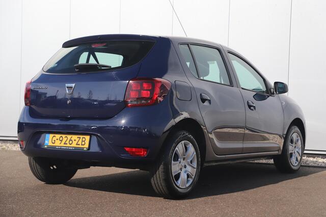 Dacia SANDERO 1.0 SCe Laureate Airco Cruise Control Radio Bluetooth Elektrische Ramen