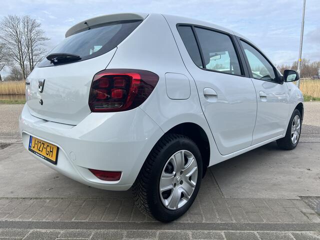 Dacia SANDERO 0.9 TCe Easy-R Comfort / Automaat / Dealer onderhouden / Applecarplay - Androidauto / Navi / Airco / Cruise / DAB /