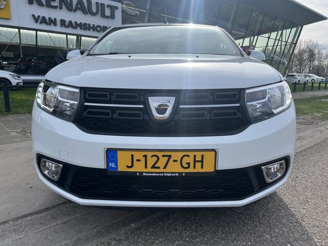 Dacia SANDERO 0.9 TCe Easy-R Comfort / Automaat / Dealer onderhouden / Applecarplay - Androidauto / Navi / Airco / Cruise / DAB /