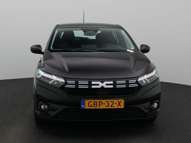 Dacia SANDERO TCe 90 Expression | Airco | Cruise Control | Parkeersensoren achter | Multimediascherm met DAB Radio, Android Auto en Apple CarPlay | Licht- en regensensor | Metaalkleur |