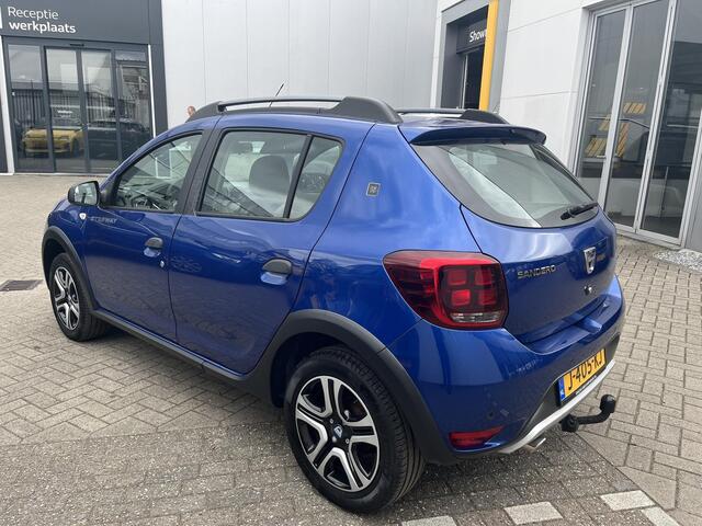 Dacia SANDERO 1.0 TCe Bi-Fuel Stepway Serie Limitee 15th Anniv. / CAMERA / TREKHAAK / NAVIGATIE / APPLE CARPLAY / ANDROID AUTO / LPG3