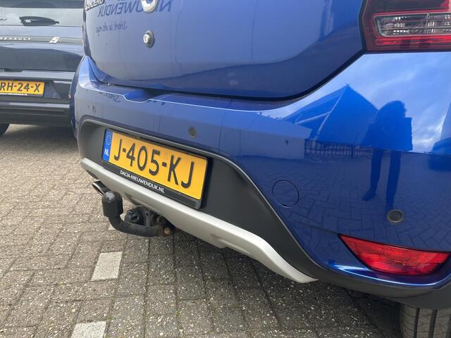 Dacia SANDERO 1.0 TCe Bi-Fuel Stepway Serie Limitee 15th Anniv. / CAMERA / TREKHAAK / NAVIGATIE / APPLE CARPLAY / ANDROID AUTO / LPG3