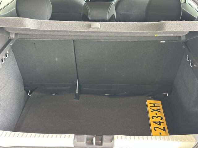 Dacia SANDERO Stepway 1.0 TCe 100 Bi-Fuel Comfort NAVIGATIE | PARKEERSENSOREN ACHTER | AIRCONDITIONING | CRUISE CONTROL