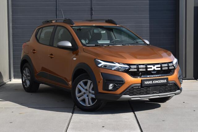 Dacia SANDERO Stepway TCe 90 Expression | AUTOMAAT | TREKHAAK | CAMERA | STOELVERWARMING | NAVI | APPLECARPLAY/ANDROIDAUTO | CRUISE CONTROL | CLIMATE CONTROL | PDC