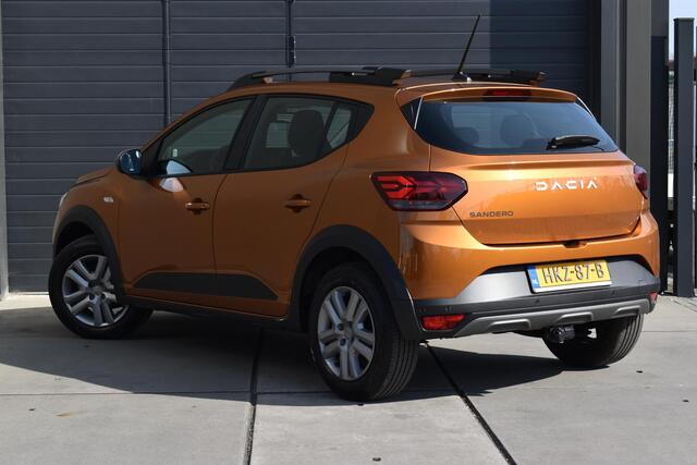 Dacia SANDERO Stepway TCe 90 Expression | AUTOMAAT | TREKHAAK | CAMERA | STOELVERWARMING | NAVI | APPLECARPLAY/ANDROIDAUTO | CRUISE CONTROL | CLIMATE CONTROL | PDC