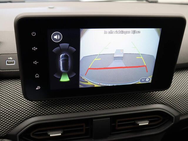 Dacia SANDERO Stepway TCe 110pk Expression | Climate control | Achteruitrijcamera | Parkeersensoren voor/achter |