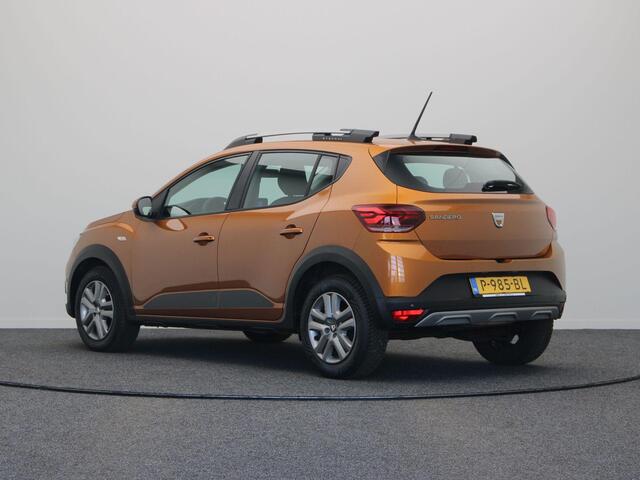 Dacia SANDERO Stepway TCe 100pk Bi-Fuel Expression | Achtertuitrijcamera | Parkeersensoren Voor & Achter |