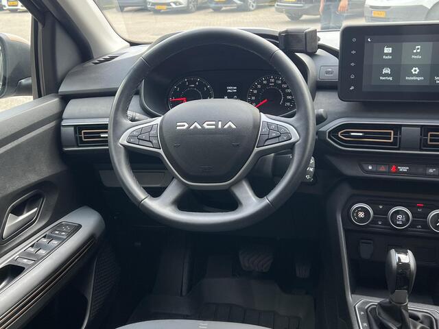 Dacia SANDERO Stepway 1.0 TCe 90 Extreme | Achteruitrijcamera | Key-less | Dodehoek detectie | DAB | Apple Carplay & Android Auto | LED | Climate Control | Lichtmetaal |