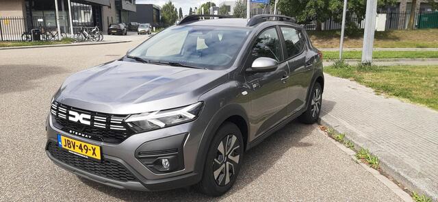 Dacia SANDERO Stepway 1.0 TCe 100 ECO-G Expression APPLE CARPLAY ANDROID AUTO / AIRCO / PARKEERSENSOREN / CRUISE CONTROLE.