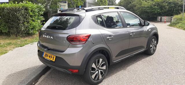 Dacia SANDERO Stepway 1.0 TCe 100 ECO-G Expression APPLE CARPLAY ANDROID AUTO / AIRCO / PARKEERSENSOREN / CRUISE CONTROLE.