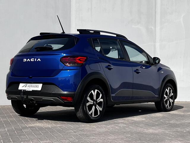 Dacia SANDERO 1.0 TCe 90 Expression Automaat / Dealer onderhouden / Afneembare trekhaak 1.100 kg / Navigatie via Apple Carplay Android / LM 16"wielen & All Season banden /