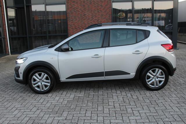 Dacia SANDERO Stepway 1.0 TCe 90 Expression Cruise-navi-Camera-Dodehoek Detectie-Led verlichting