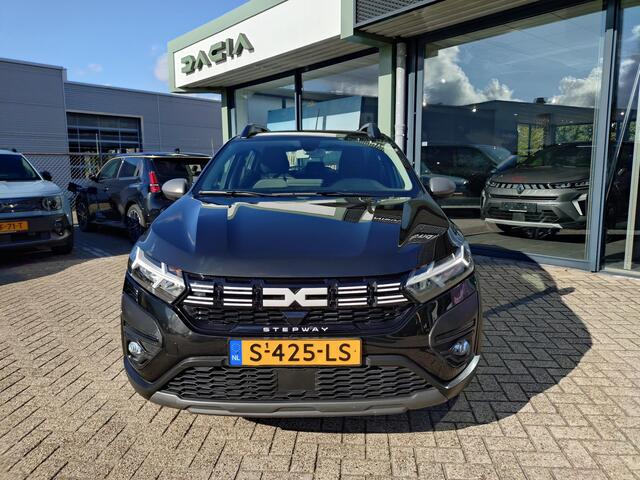 Dacia SANDERO Stepway 1.0 TCe 100 ECO-G Expression PARKEERSENSOREN / AIRCONDITIONING / MULTIMEDIA INCL. APPLE & ANDROID CARPLAY / CRUISE CONTROL