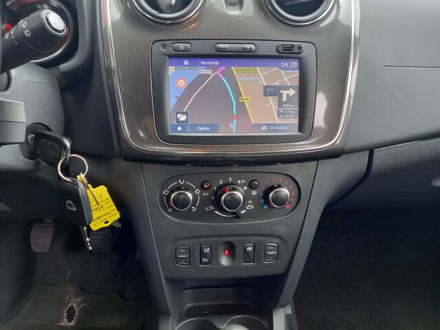 Dacia SANDERO 0.9 TCe SL Stepway - 1E EIGENAAR - NL AUTO -TREKHAAK - PARKEERSENSOREN - AIRCO - CRUISE - NAVI - BLUETOOTH -