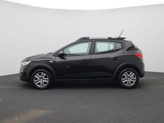 Dacia SANDERO Stepway 1.0 TCe 90 Comfort | Blind Spot Warning | Camera | PDC Voor + Achter | Airconditioning | LED-Verlichting | Cruise Control & Snelheidsbegrenzer | Licht- & Regensensor | Apple Carplay & Android Auto