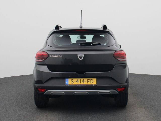 Dacia SANDERO Stepway 1.0 TCe 90 Comfort | Blind Spot Warning | Camera | PDC Voor + Achter | Airconditioning | LED-Verlichting | Cruise Control & Snelheidsbegrenzer | Licht- & Regensensor | Apple Carplay & Android Auto