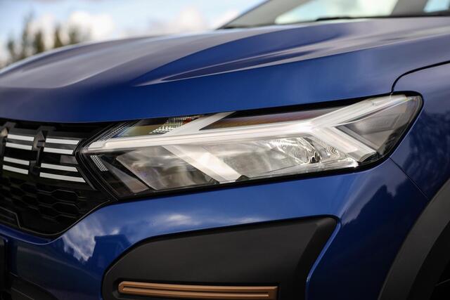 Dacia SANDERO Stepway 1.0 TCe 100 PK ECO-G Extreme ? LED ? Carplay ? Camera