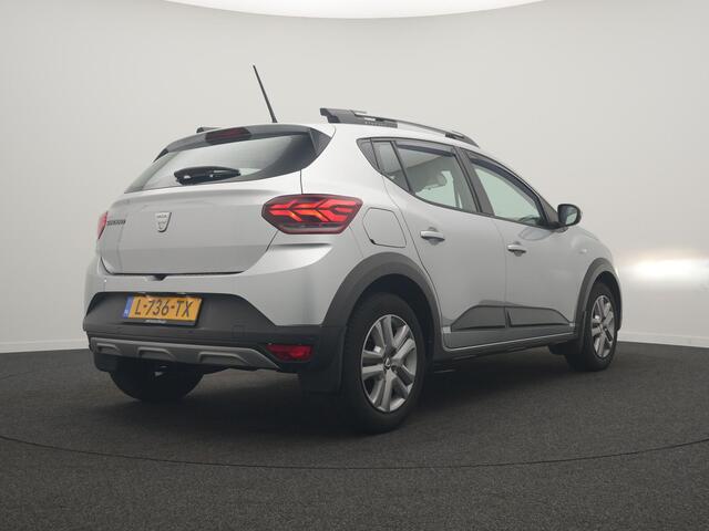 Dacia SANDERO Stepway TCe 90 Comfort - RIJKLAARPRIJS - All Seasonbanden - Achteruitrijcamera - Dealeronderhouden