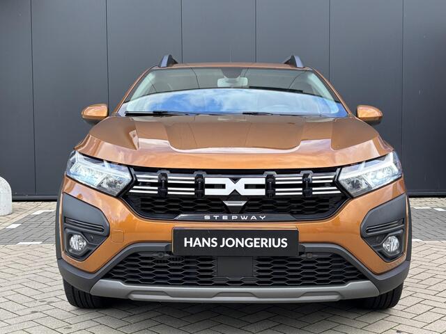 Dacia SANDERO Stepway TCe 90 Expression | AUTOMAAT | RESERVEWIEL | NAVIGATIE | PARKEERSENSOR V + A | CAMERA |