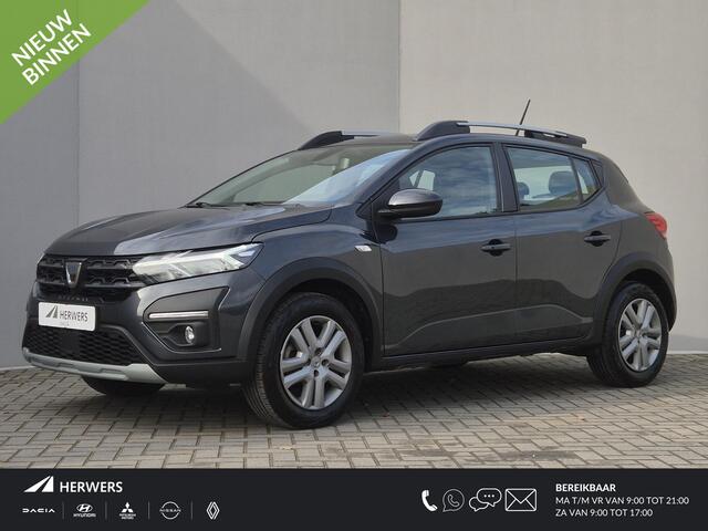 Dacia SANDERO Stepway 1.0 TCe 90 Comfort Handgeschakeld / Navigatie via Apple Carplay of Android Auto / Cruise control / Parkeersensoren achter / Climate control /