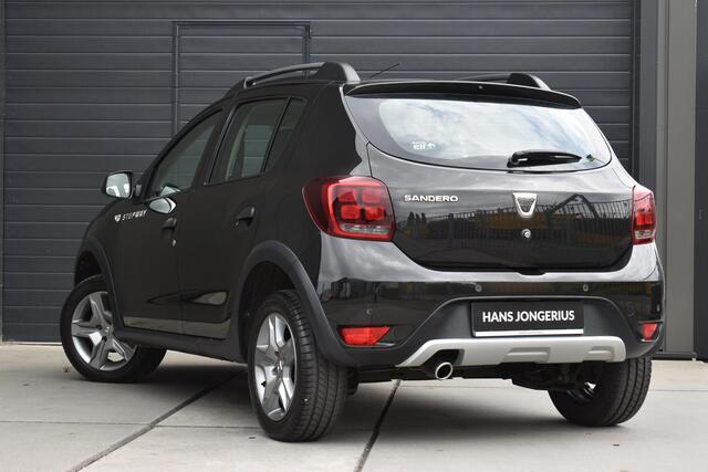 Dacia SANDERO Stepway TCe 90 Laureate | NAVI | AIRCO | CRUISE CONTROL | PDC