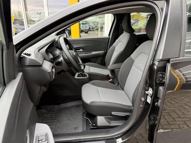 Dacia SANDERO Stepway 1.0 TCe 110 Extreme | Navigatie | Stoelverwarming | Achteruitrijcamera | LED | DAB | Dodehoek detectie | Climate Control | Key-less | Cruise Control |