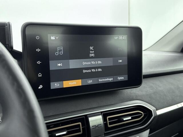 Dacia SANDERO Stepway 1.0 TCe 100Pk ECO-G Extreme | Schuif / Kantel Dak | Navigatie | Apple & Android Carplay | Verwarmbare Voorstoelen | Cruise & Climate Control |