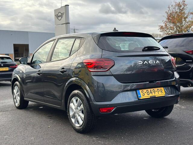 Dacia SANDERO 1.0 TCe 90 Expression | 3.500KM!! | Parkeersensoren | LED-koplampen | Airco | CarPlay / Android Auto | DAB | Cruise
