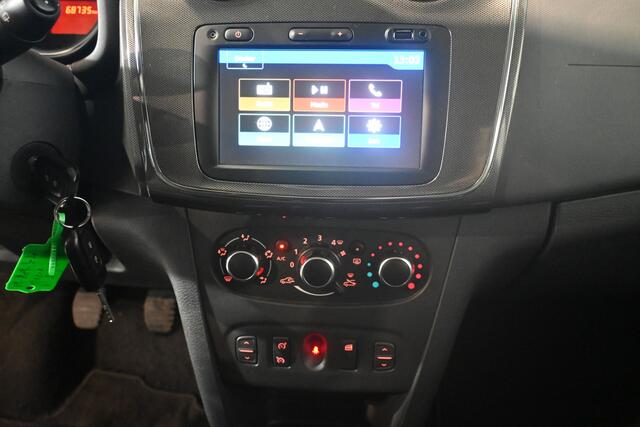 Dacia SANDERO 0.9 TCe Stepway Tech Road Airco Navigatie Trekhaak Goed Onderhouden! Inruil Mogelijk!