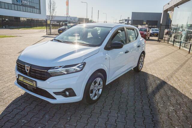 Dacia SANDERO 1.0 TCe 100 Bi-Fuel Essential 1 jaar garantie