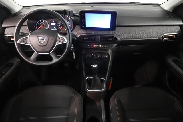 Dacia SANDERO Stepway 1.0 TCe 90 Comfort | Airco | Parkeersensor | AppleCarplay AndroidAuto Navigatie | LED koplampen | Cuise control |