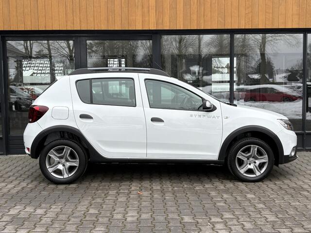 Dacia SANDERO 0.9 TCe Stepway Automaat, Navigatie, PDC, Cruise, Garantie