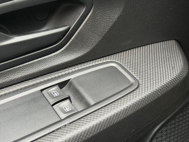 Dacia SANDERO 1.0 TCe 90 Essential | NAP | Airco | DAB | LED | Parkeersensoren | Cruise Control | BT-Telefoonfunctie |