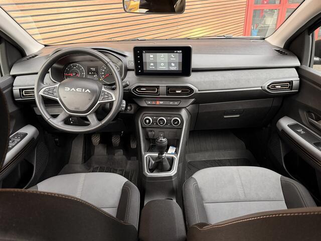 Dacia SANDERO Stepway 1.1 TCe 110 Extreme LED / Camera / Lm Velgen / Cruise / Clima