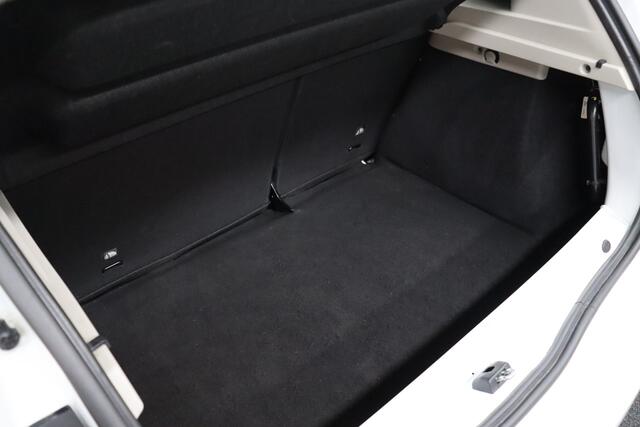 Dacia SANDERO 0.9 TCe SL Stepway | Cruise-control | Navigatie | Parkeersensoren Achter | All-season Banden | LM Velgen | Airco