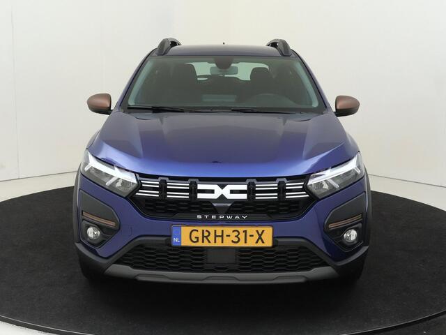 Dacia SANDERO Stepway 1.0 TCe 100 ECO-G Up&Go | Apple Carplay/Android Auto | Autonomous Emergency Braking | cruise control | dodehoek detectie| LED koplampen | lichtmetalen velgen 16" | navigatiesysteem