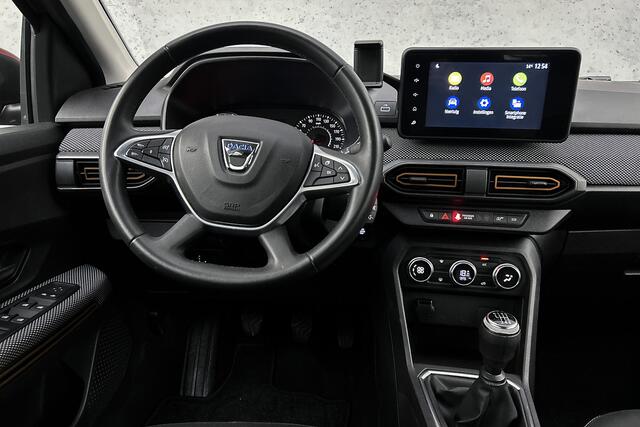 Dacia SANDERO Stepway 1.0 TCe 90 Comfort | Trekhaak | Camera | LED | Apple Carplay